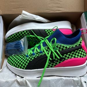 Clyde Court “Summertime”